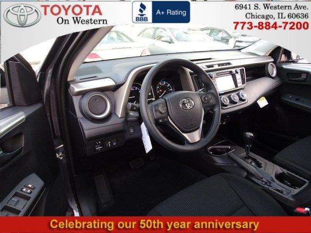 Toyota RAV4 2017 photo 6